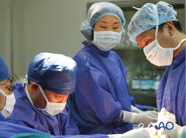 A key principle of safe surgical treatment is to minimize the number of bacteria that might enter the surgical wound.