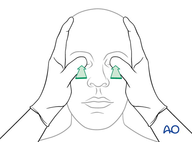 examination of patients with midfacial injuries